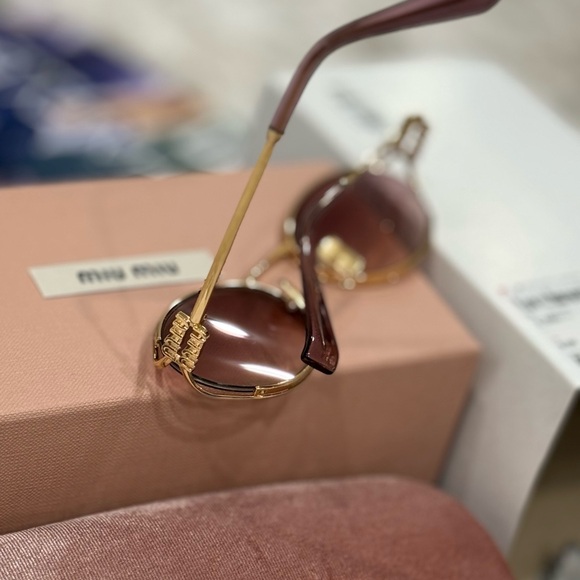 Miu Miu Oval Sunglasses | Gold Frame & Pink Lenses | Full Set - Picture 13 of 14